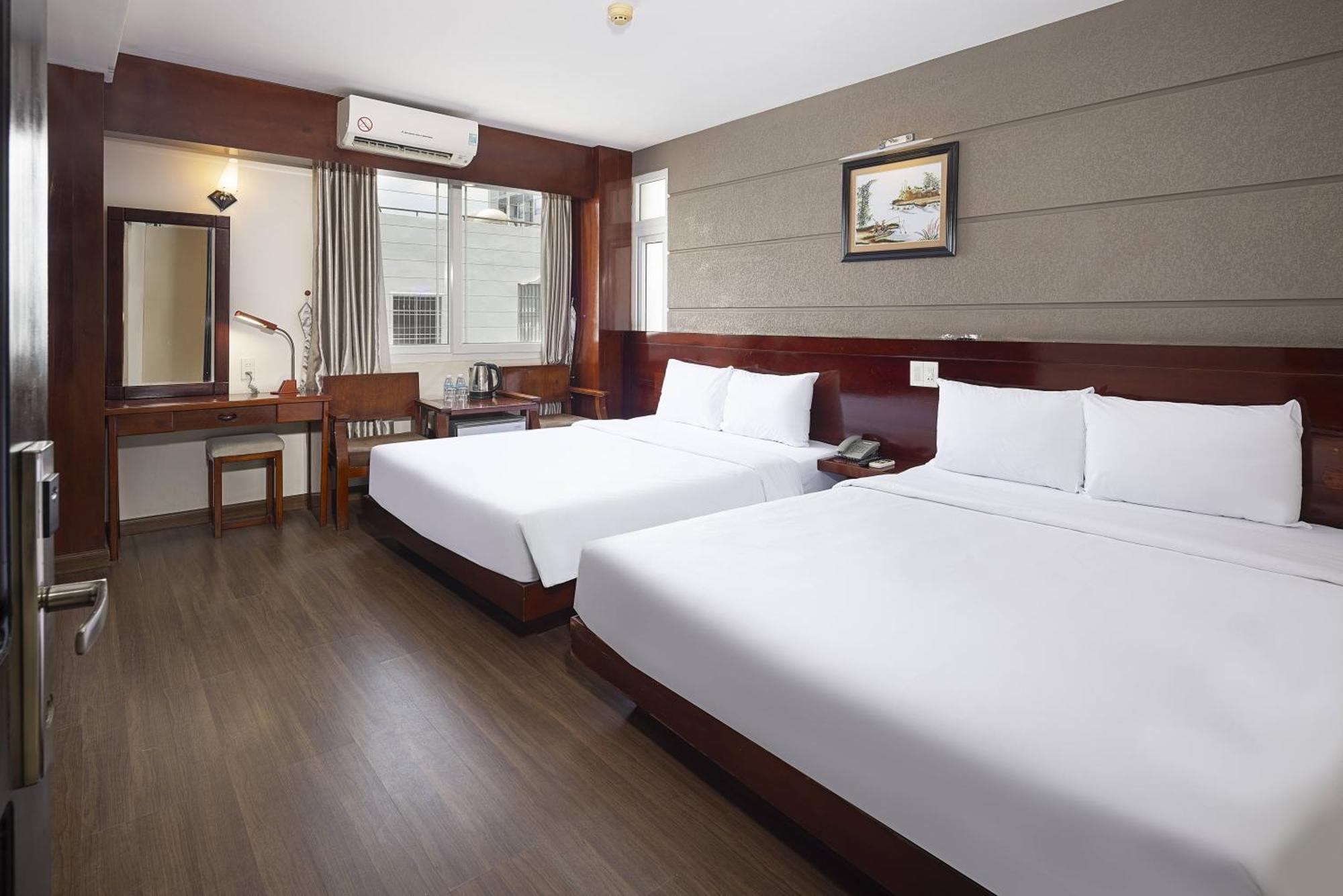 Wintersea Hotel Nha Trang Esterno foto