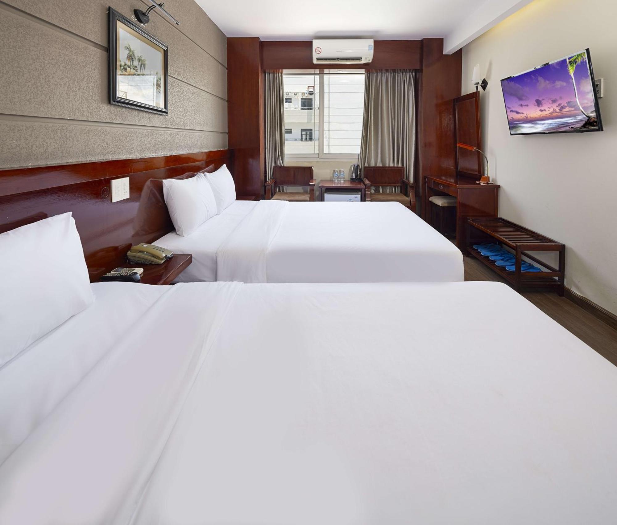 Wintersea Hotel Nha Trang Esterno foto